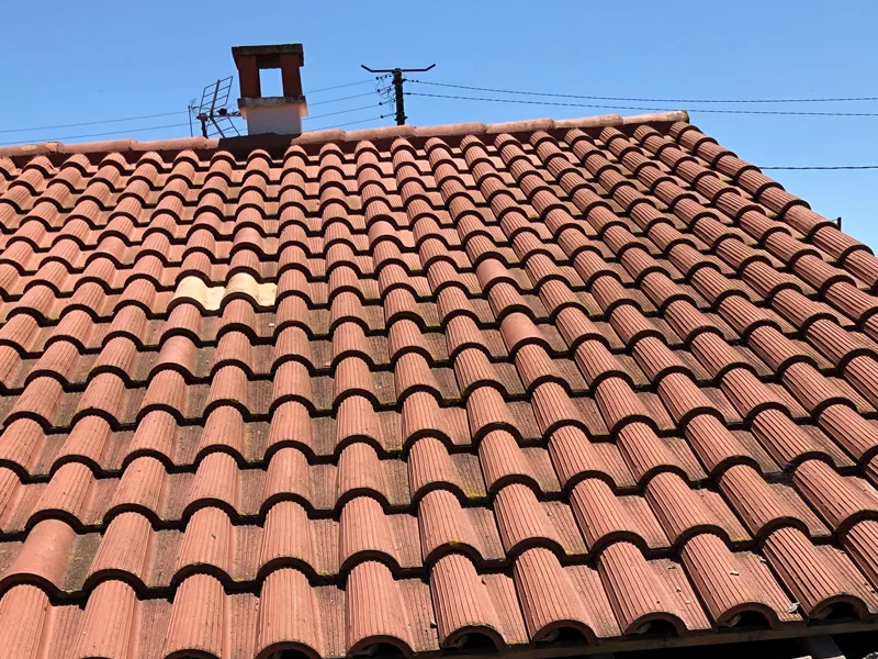 Toiture en tuiles rénovée
